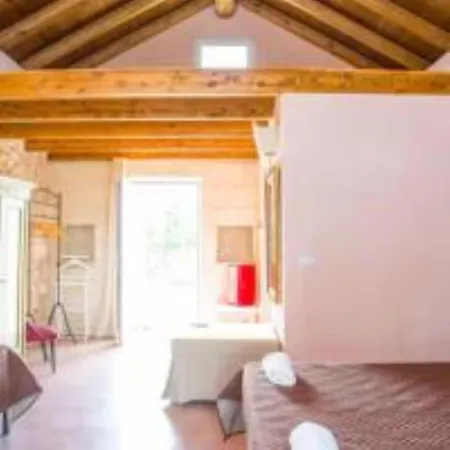 Falcon Country Resort, Salento